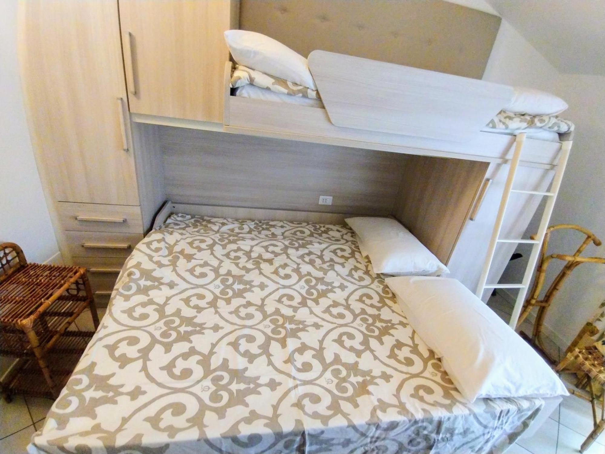Apartamento Mansarda Di Masha Villongo SantʼAlessandro Exterior foto